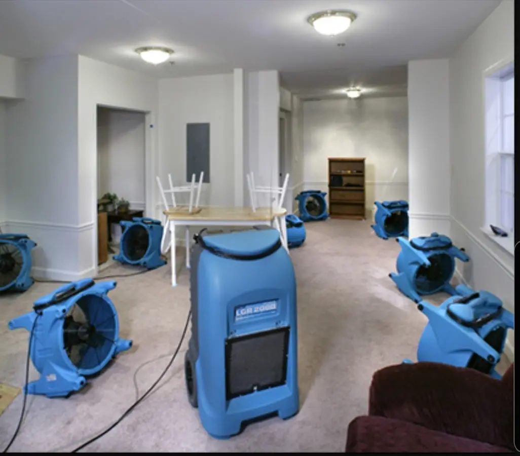 Air movers and dehumidifier setup for Water Extraction & Removal in Circleville